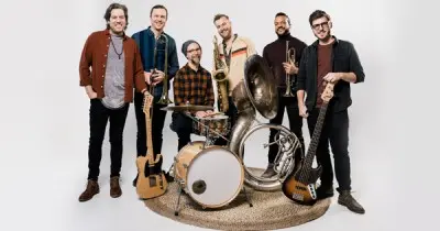 Thumbnail photo of Huntertones