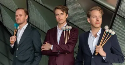 Thumbnail photo of TrioColores